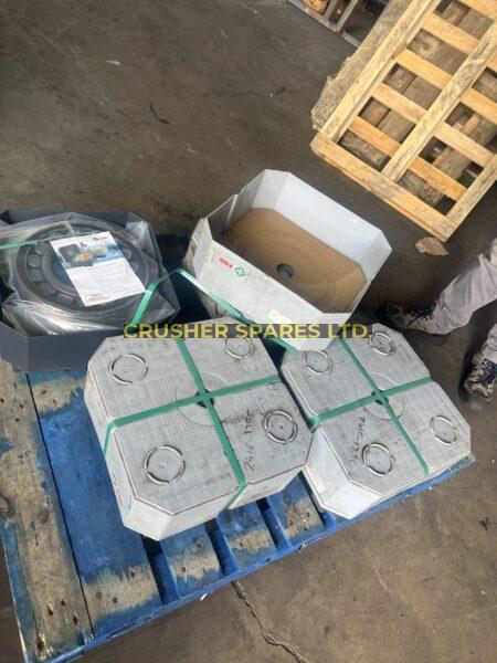 2416-1396 | Подшипники FAG | Оригинальные* FAG в оригинальных корпусах |