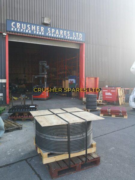 J4200000 | Flywheel Grooved | Extec® C12-C12+ / Sandvik® QJ340-QJ341 |