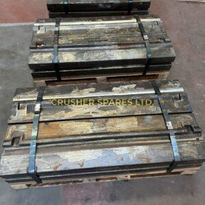 Blow Bar Hammers | Martensitic Ceramic | Hartl® 1270 / 504PCV | Atlas Copco® PC3 |