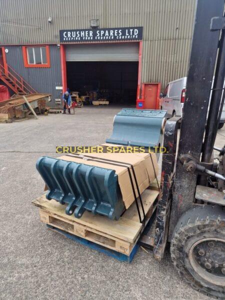 Kolba Kue-Ken 56 (24 x 12) ze szczękami wahliwymi