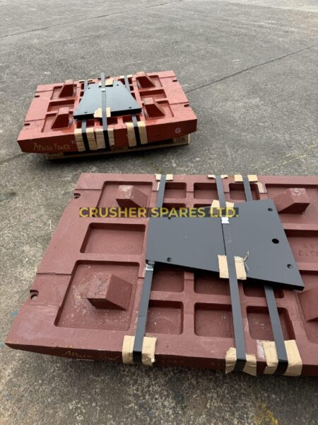 FP106MD004AA00 | Untere Wangenplatten | OM Apollo |