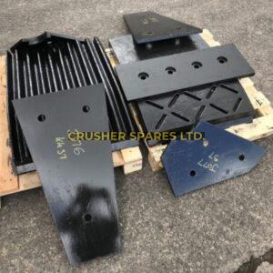 Side Liner Cheek Plates | Kue-Ken 57 |