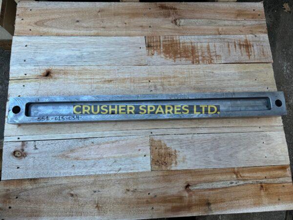 551-015-034 | сиденье с клиновидным креплением | McCloskey® J45 |