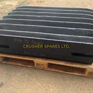 N11934484 | Фиксированная щека | Metso® LT95 / Nordberg® C95 |