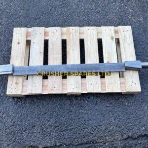 501-023-070 | Stały pręt blokujący matrycę | McCloskey® J50 / J50-V2 |