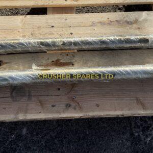 J6540000 | Side plate tie bar | Extec® / Sandvik®